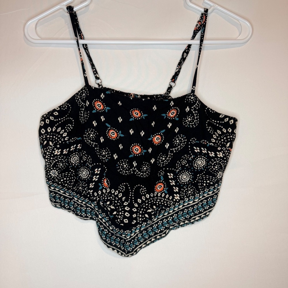 Angie Womens Boho Bandana Print Handkerchief Hem Crop Cami Top Black Small